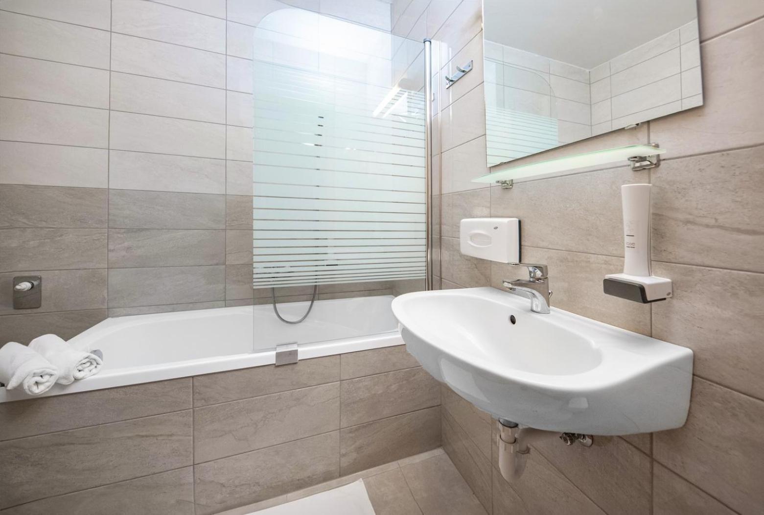 Corvin Hotel Budapest Residence Exterior photo